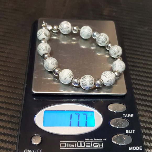 7 Inch 925 Sterling Silver White Scrolled Glass Handmade Bracelet - Picture 6 of 6